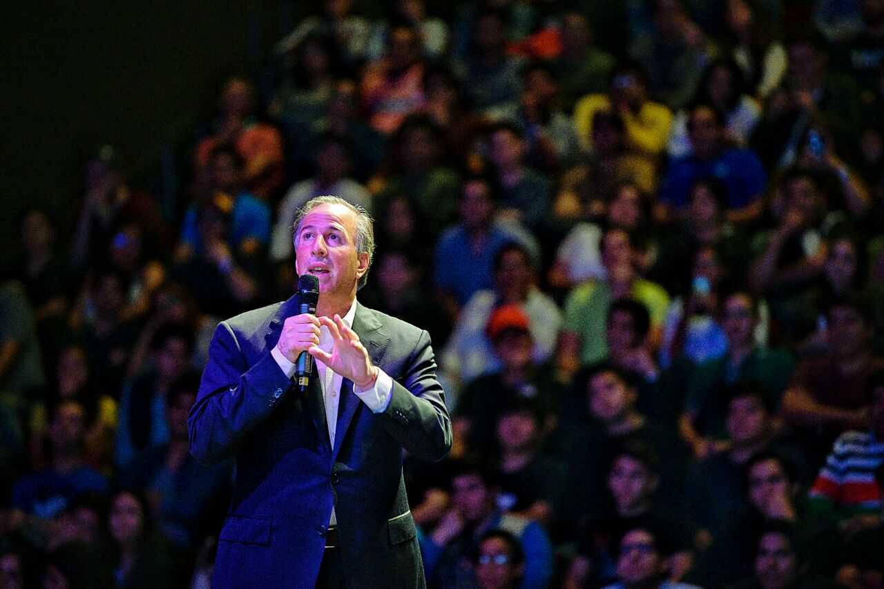 Los jóvenes son el motor de México y tendrán todo el apoyo:  Meade